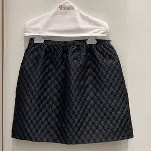 Women skirt